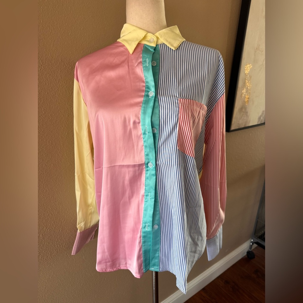 Colorblock Button-Up Shirt - Picture 10 of 12